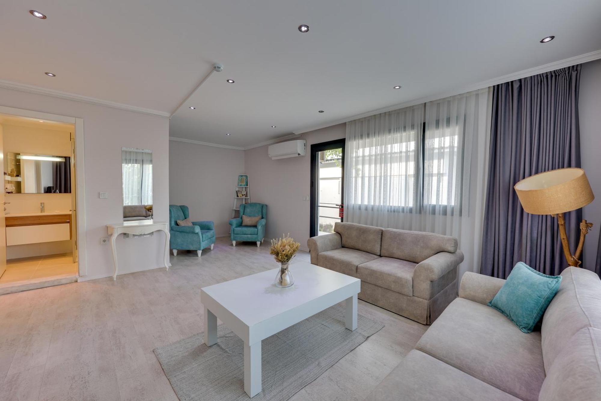 Enki Suess Alaçatı Exterior photo