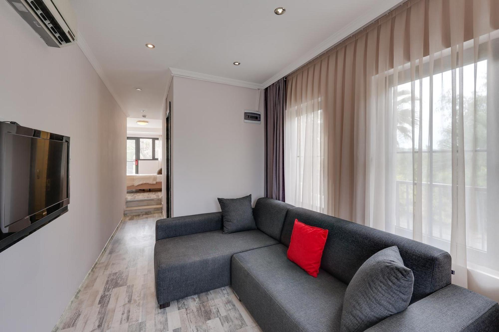 Enki Suess Alaçatı Exterior photo